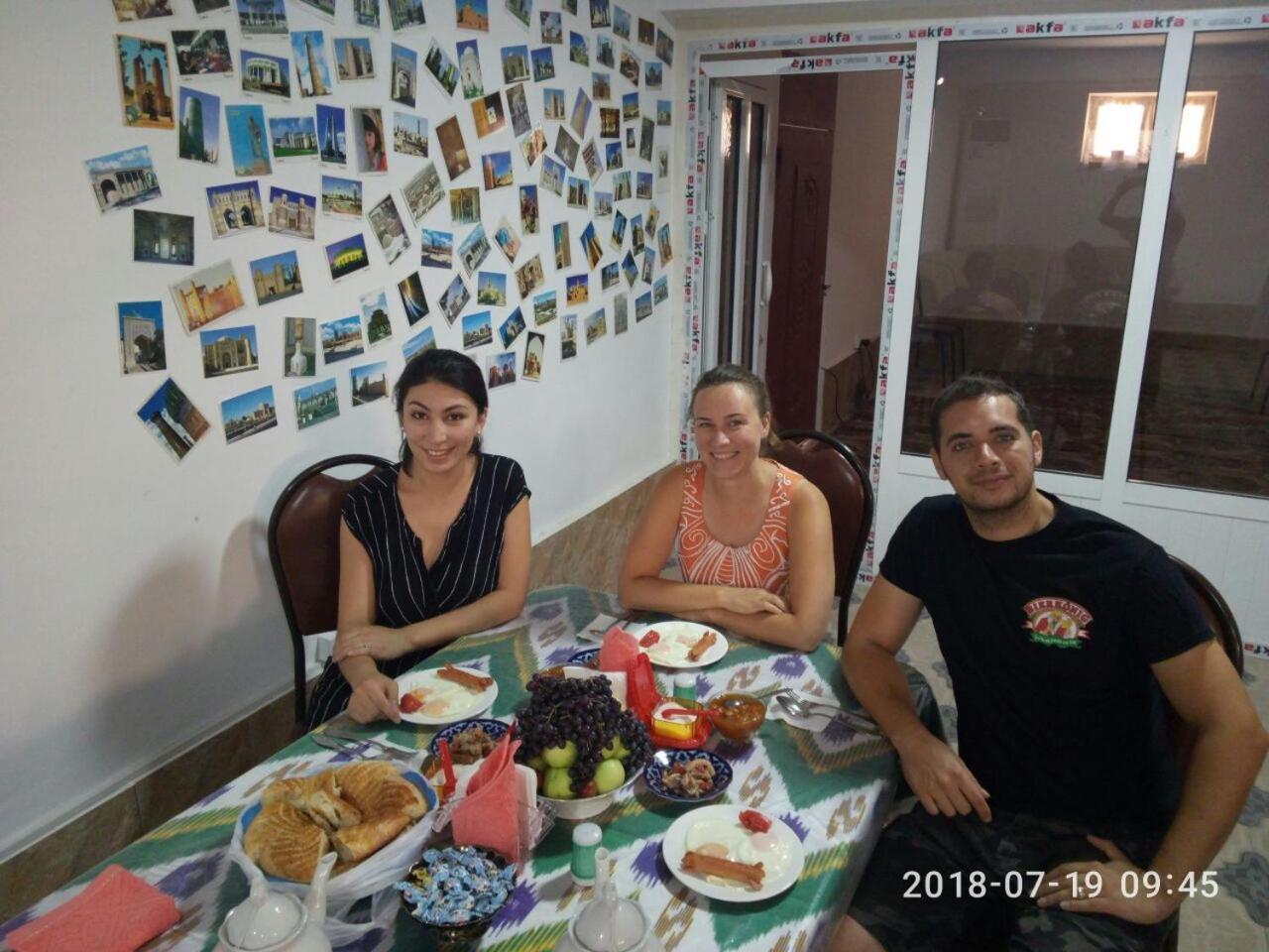 Al Hilol Guesthouse 부하라 외부 사진